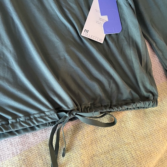 Fit Collective Long Sleeve Shirt - Picture 4 of 4